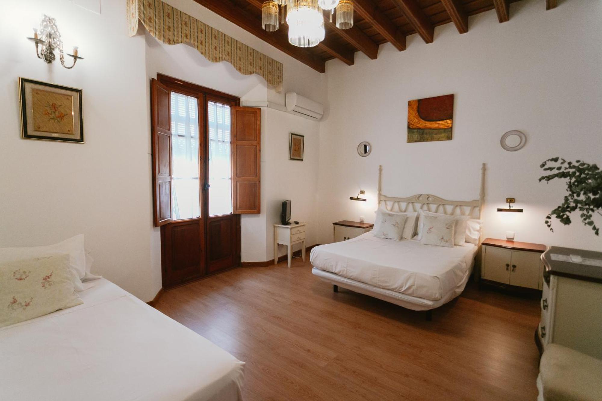 Komodo Casa Maravillas Rooms إشبيلية المظهر الخارجي الصورة